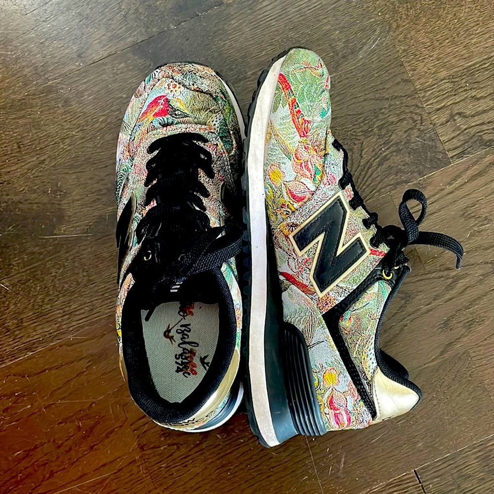 New Balance ladies shoes size 7.5